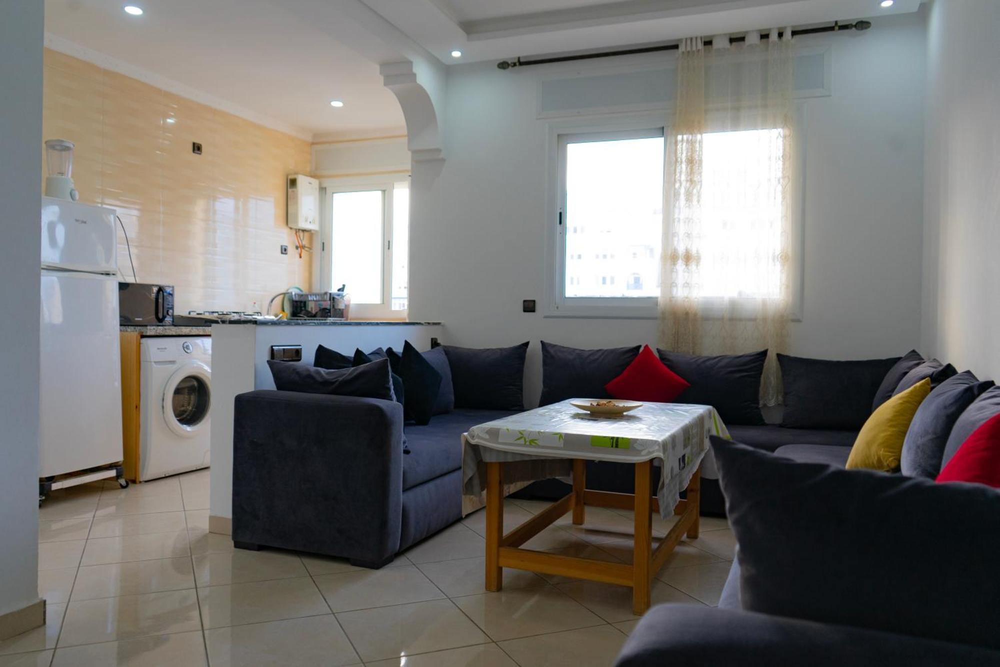 Enjoy Your Vacation Here, 1 Min To The Beach, Only For Families !! Мартиль Экстерьер фото