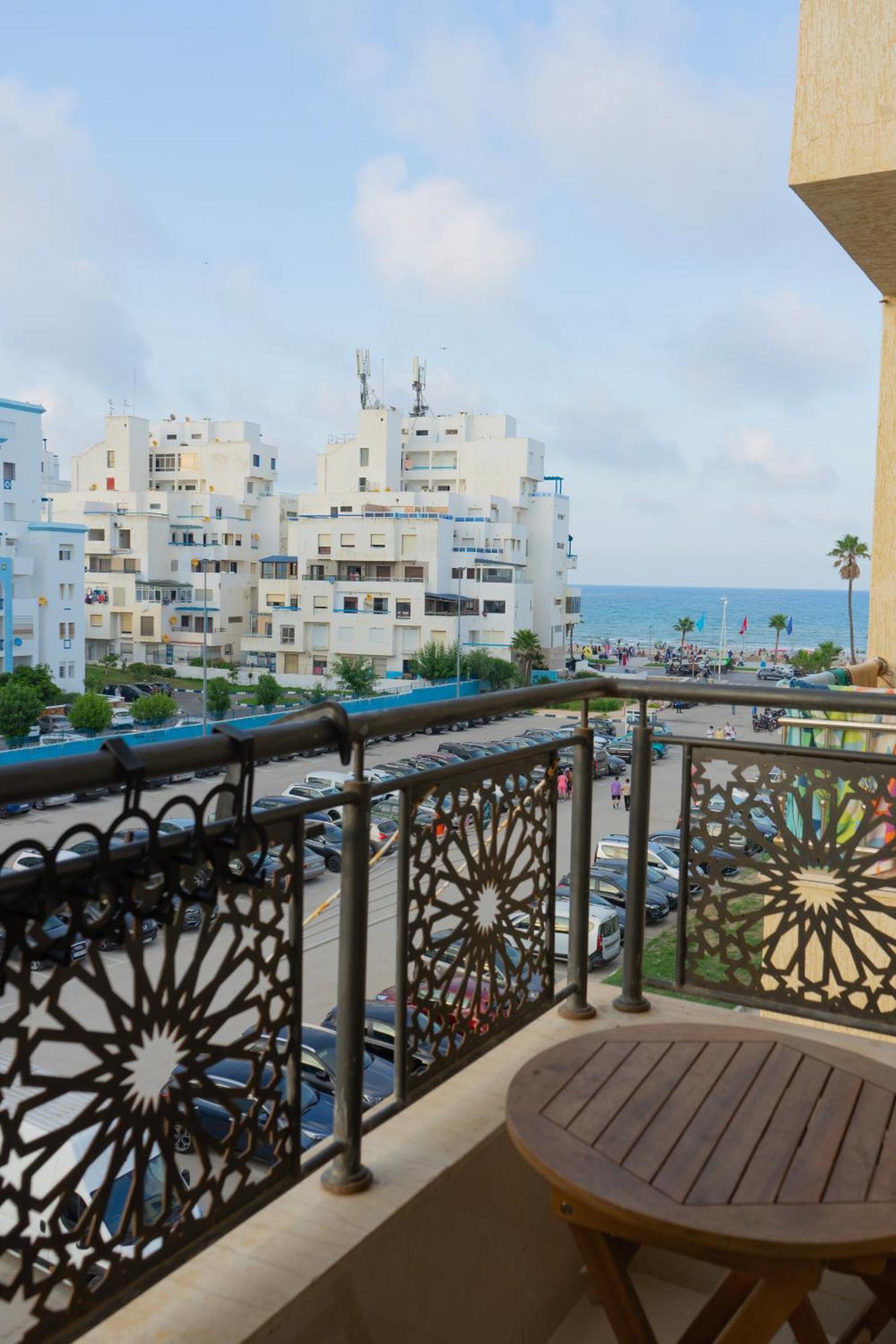 Enjoy Your Vacation Here, 1 Min To The Beach, Only For Families !! Мартиль Экстерьер фото